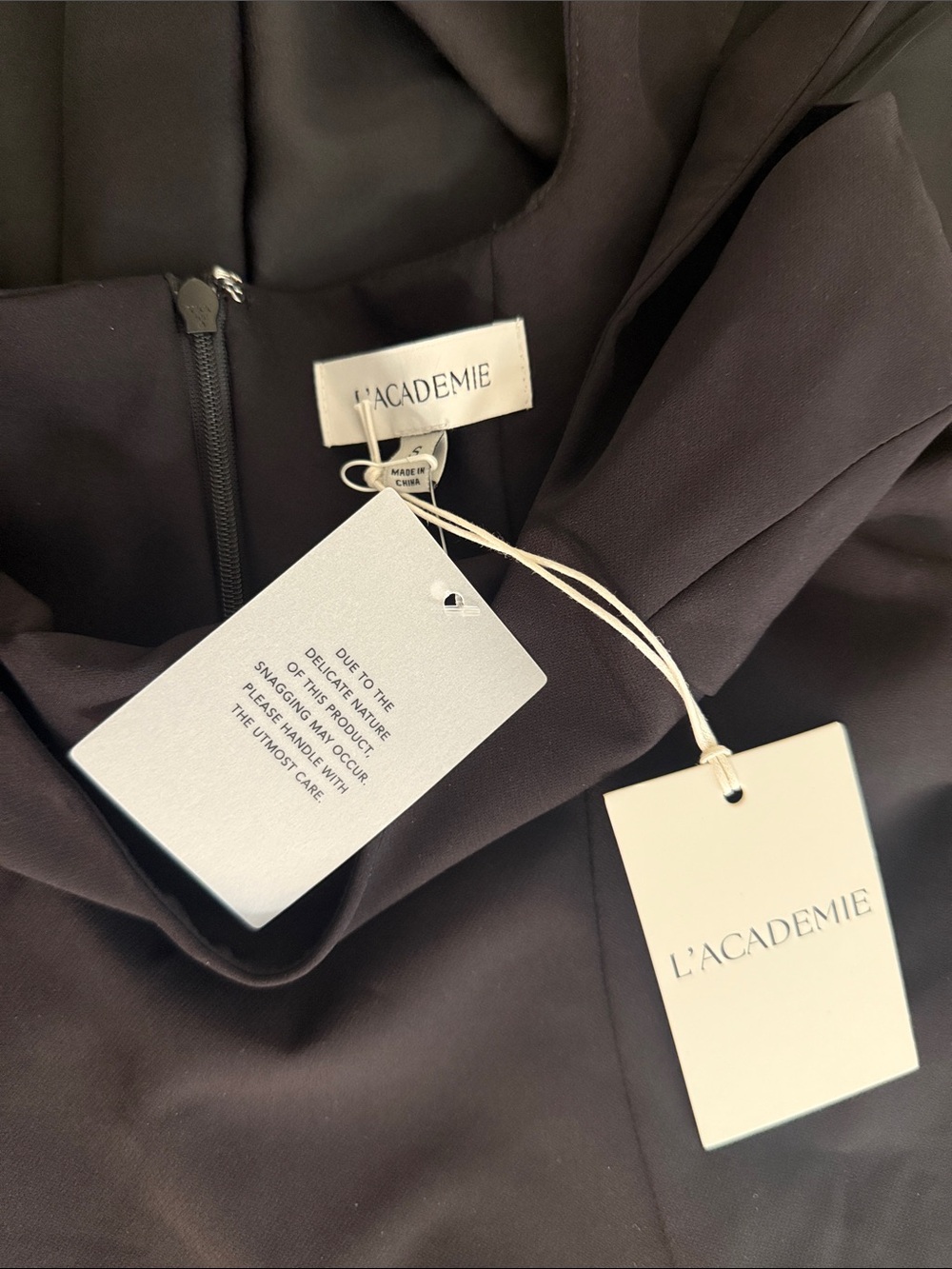 L’academie Sidney Gown - Picture 6 of 7